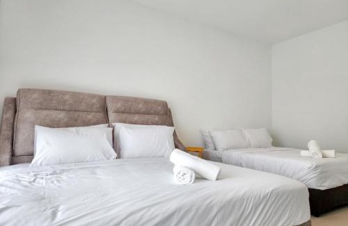 Rawang House | Rawang Home near Aeon 15 Pax WIFI Game Smart TV