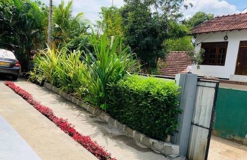 Kaduwela House | Ray Home stay