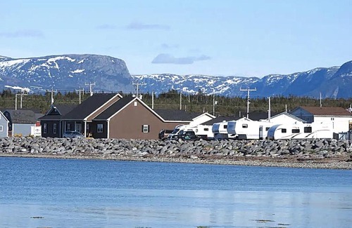 Cow Head House | Ray & Ima’s by Sea Breeze B&B