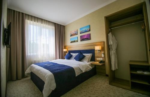Osh Hotel | Rayan Hotel
