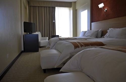 Puerto Madryn Hotel | Rayentray Grand Hotel