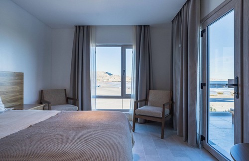 Puerto Piramides Hotel | Rayentray Piramides