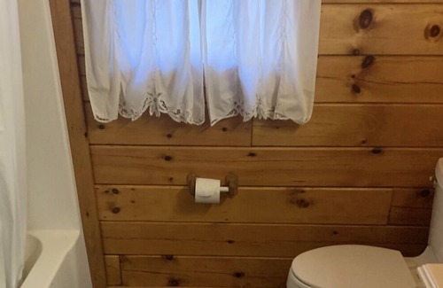 Saxton Cabin | Raystown Lake Cabin
