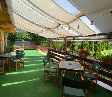 Breaza Hotel | Raza de Soare