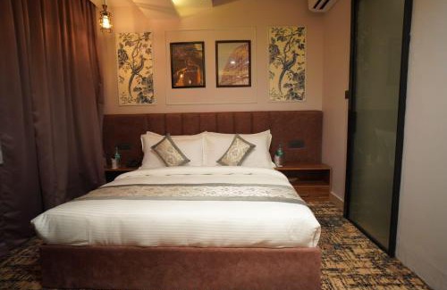 Rohtak Hotel | Razido Suites