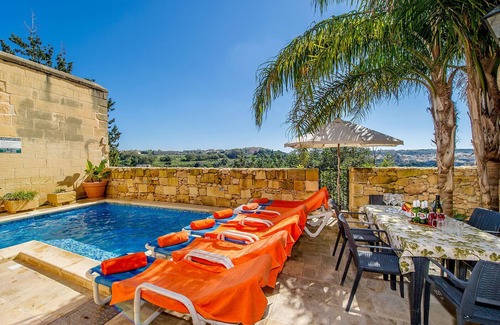 Kercem Villa | Razzett Tuta Holiday Home