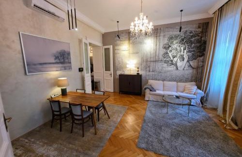 Erzsebetvaros Apartment | RB64 - Classy & Spacious Home near Villa District