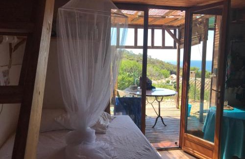Ile du Levant House | RC d'un Cabanon écologique ile du levant Naturiste