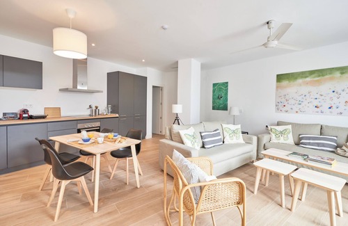 Los Barrios Apartment | RDR412 - El Limonar 1 Spacious 2 bedroom and terrace