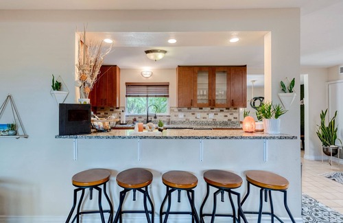 Desert Park Estates House | Re-Connect With Nature at "The Boho-Bungalow" in Palm Springs