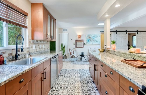 Desert Park Estates House | Re-Connect With Nature at "The Boho-Bungalow" in Palm Springs