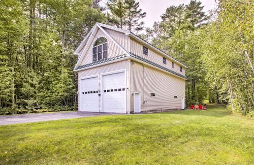 Readfield House | Readfield Retreat with Lake Maranacook Views!