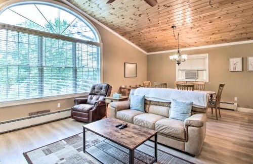 Readfield House | Readfield Retreat with Lake Maranacook Views!