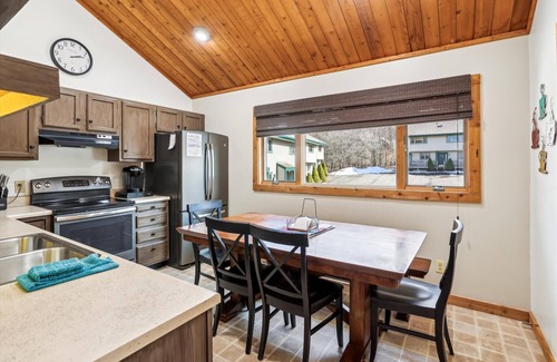 Canaan Valley Condo | Ready to ski? This is the place to be! Check out Ski Ride Inn!
