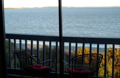 Tybee Island Condo | REAL Beach Front Panoramic View - COUPLES - Pool - North Beach