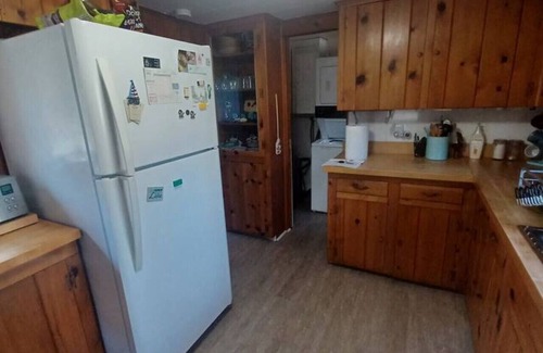 East Tawas Cabin | Real Cozy - East Tawas