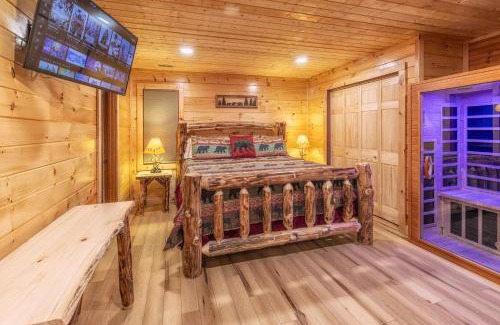 Gatlinburg - Pigeon Forge House | Real Log Cabin With Amazing Views, Hot Tub, Sauna, Games