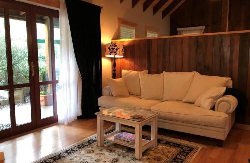 Hanmer Springs House | Real Romance Cottage