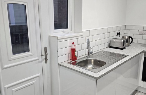 Newark upon Trent Bed & Breakfast | Realwood Homes.Crafting Memorable Stays. Family friendly!