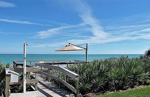 Johns Island Condo | Reasonable rates. Luxury Oceanfront apt! Summer and Labor Day Special Rates