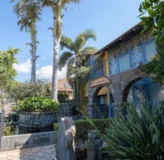 Qatsrin House | Rebeca's Family Travel Getaway! Golan! Hand-Made