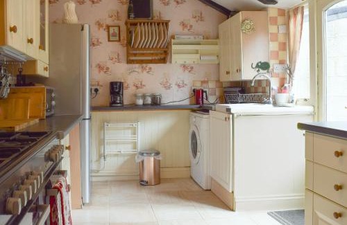 Flecknoe House | Rebecca's Cottage