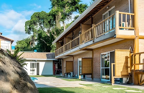 Feiticeira Condo | Recanto da Feiticeira | Double suite with balcony