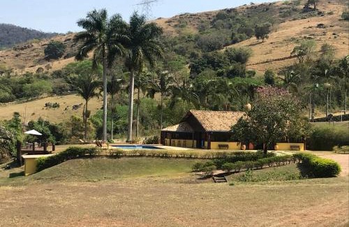 Jacutinga House | Recanto do Rio em Jacutinga MG