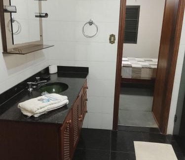 Tiete House | Recanto dos Amigos