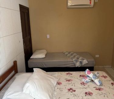 Balneario Praia do Leste Hotel | Recanto Pousada JU&JU com piscina COMPARTILHADA