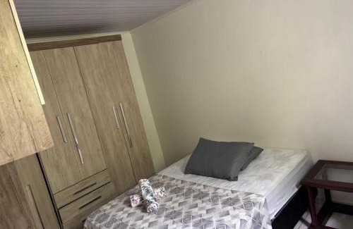 Balneario Praia do Leste Hotel | Recanto Pousada JU&JU com piscina COMPARTILHADA