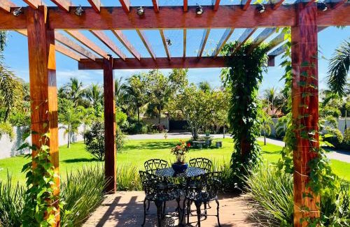 Olimpia House | Recanto Quinta das Palmeiras, Casa com Piscina Aquecida, até 16 pessoas, Perto dos Parques, Olímpia-SP