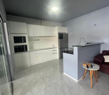 Salinas House | Recanto Salinas - Casa alto padrão a 350mts da praia