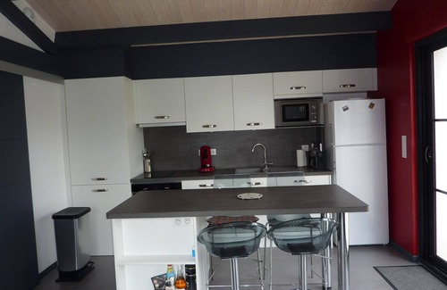 Le Bois-Plage-en-Re House | Recent 3* listed house opening onto walled garden