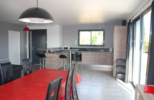 Gigouzac Villa | Recent high-end 4 * villa, quiet with private heated pool, WIFI