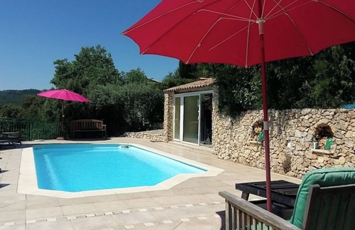 Esparron-de-Verdon House | Recent house with private swimming pool, quality services.