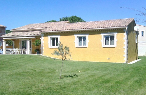 Lapalud House | recent house with large plot