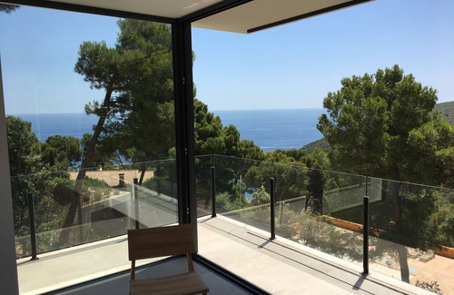 Sa Tuna Villa | Recent villa, 3 bedrooms/8 beds, sea view, quiet, private pool, 5 mins walk to the beach