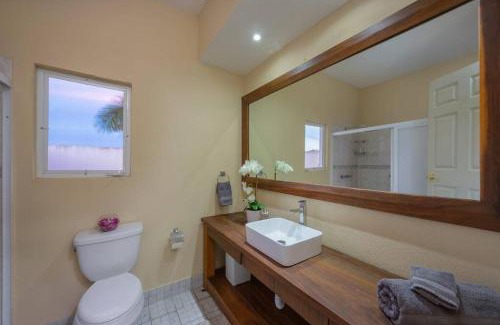 Lazaro Cardenas Apartment | Recently Remodeled and Ready To Be Used