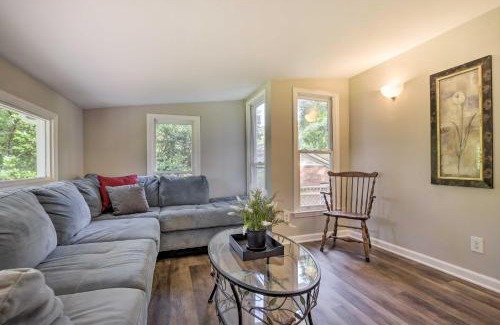 Raleigh House | Recently Renovated Raleigh Retreat with Patio!