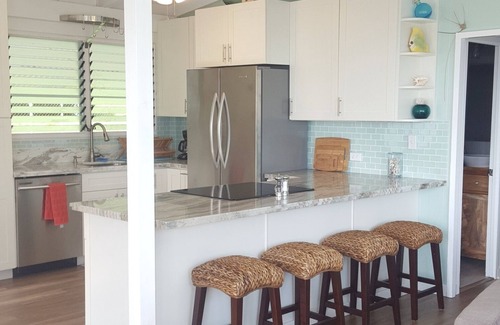 Ka'a'awa House | Recently Update Home!Quiet Beach Community! Come to the Country & Escape Crowds!