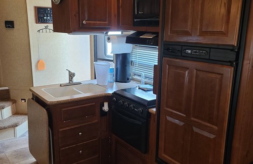 Fremont County RV Rental | Reconnect with nature at this unforgettable escape. Close to the Missouri river
