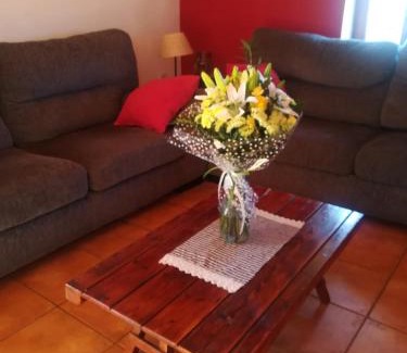 Montclar House | Rectoria de Montclar- habitatge d'ús turístic -apartament