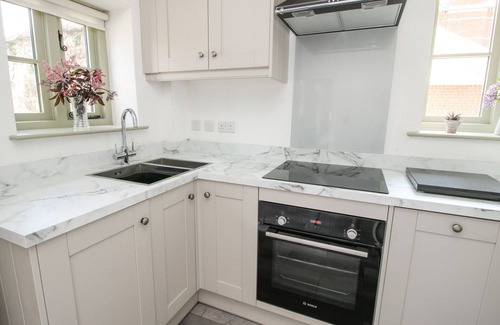 Felton Cottage | RECTORY COTTAGE, pet friendly, with a garden in West Felton