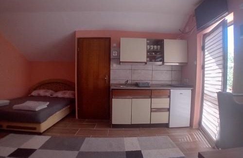 Ravno Apartment | Red apartman 2