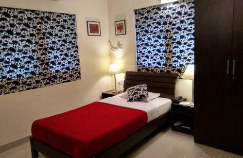 Bhowanipore House | Red Arrow Residency