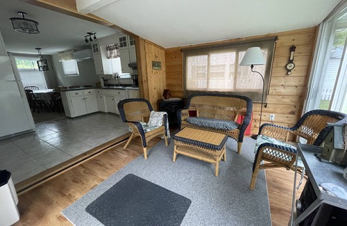 Red Bay Cottage | Red Bay Bruce Peninsula - the perfect Lake Huron getaway & all season retreat!