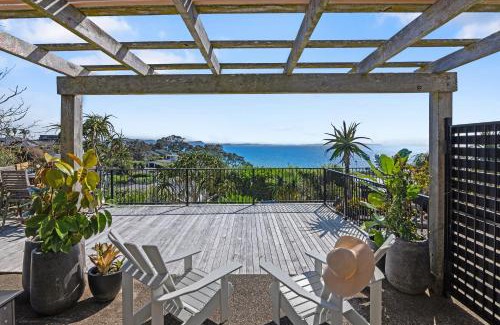 Red Beach Apartment | Red Beach Retreat - Whangaparaoa Peninsula