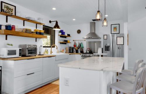 Wimberley House | Red Bird Cottage