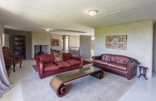 Robberg Beach Villa | Red Box Villa